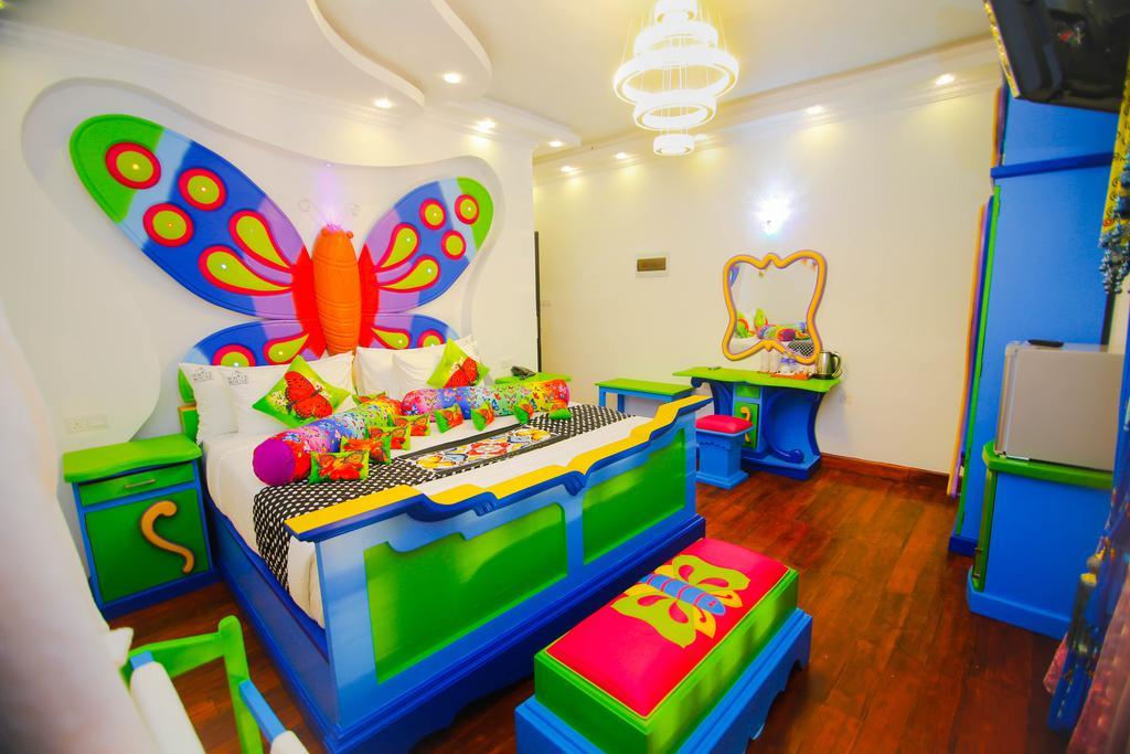 Hotel White House Anuradhapura Kültér fotó