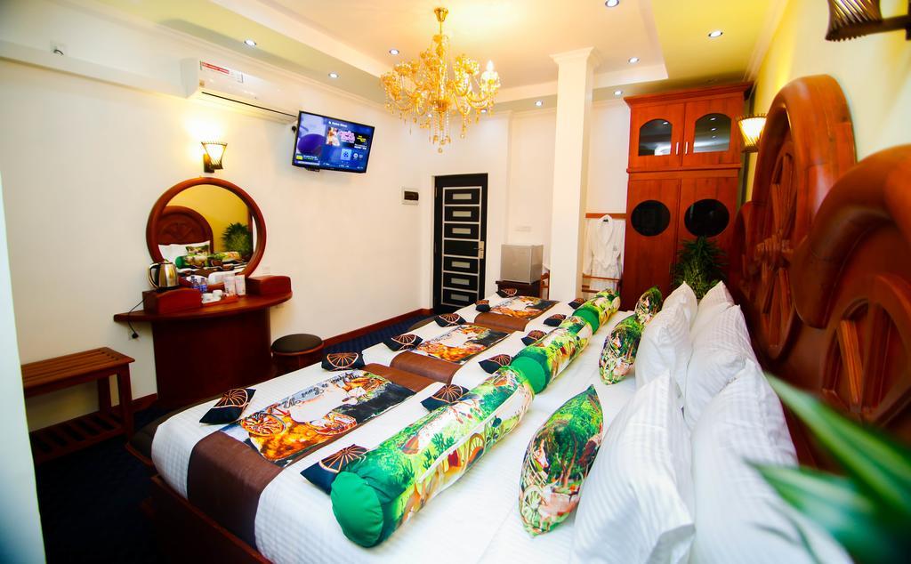 Hotel White House Anuradhapura Kültér fotó