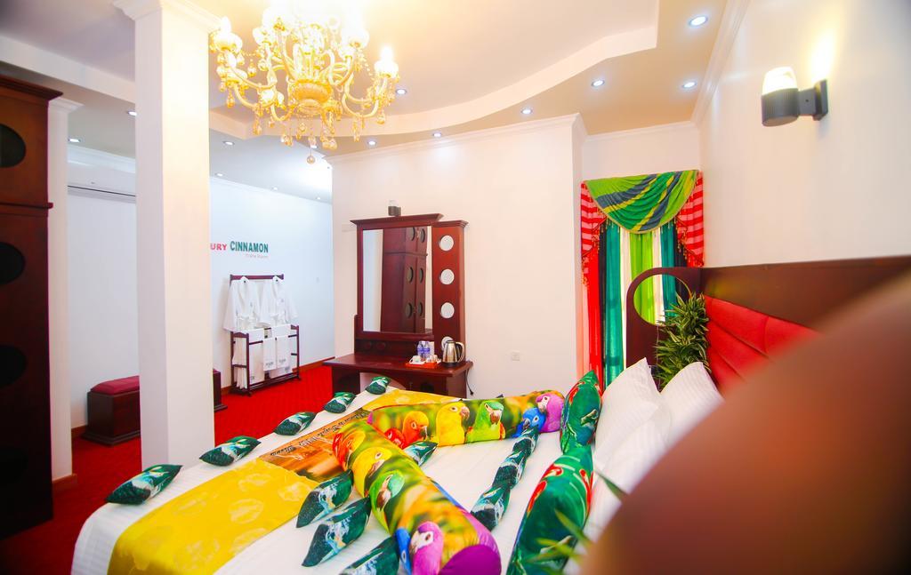 Hotel White House Anuradhapura Kültér fotó