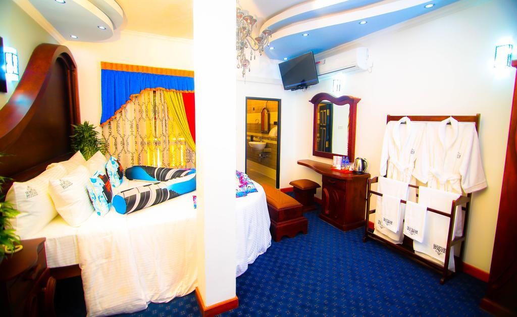 Hotel White House Anuradhapura Kültér fotó